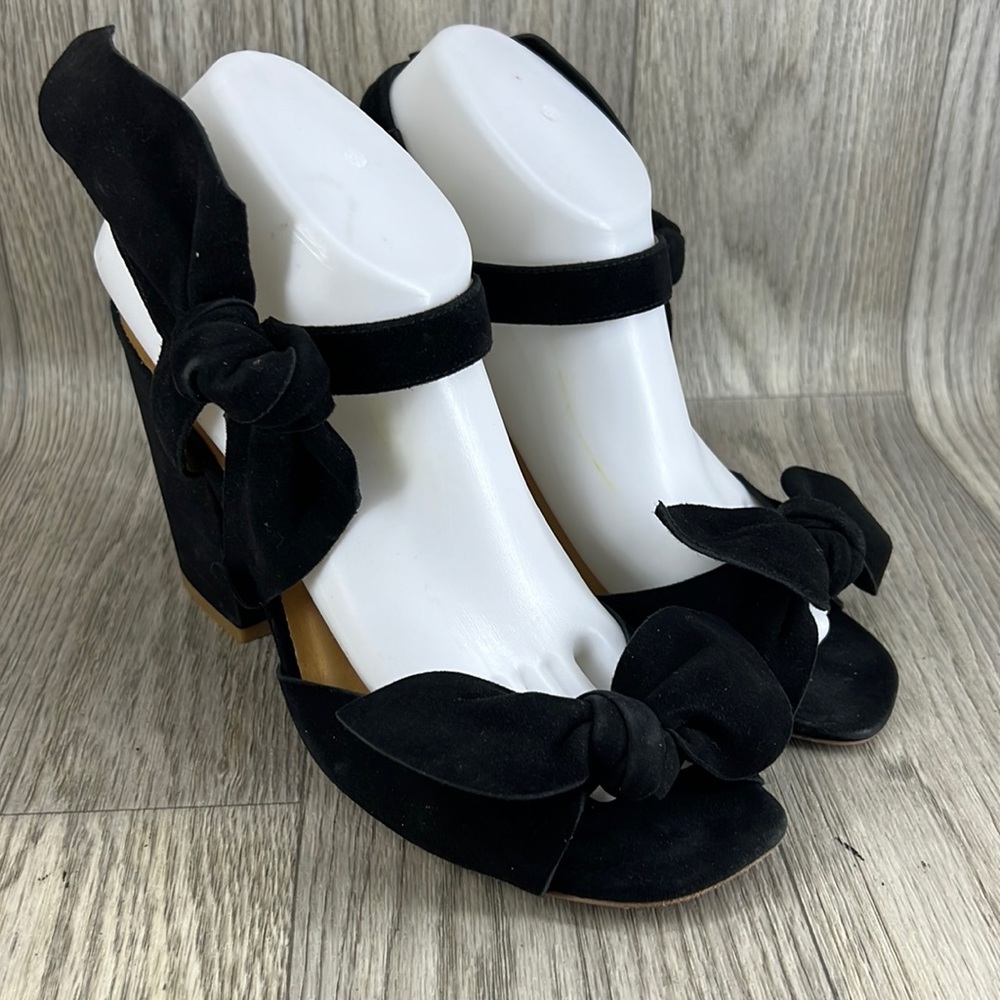Bill Blass Carmen Knotted Suede Chunky-Heel Sandals